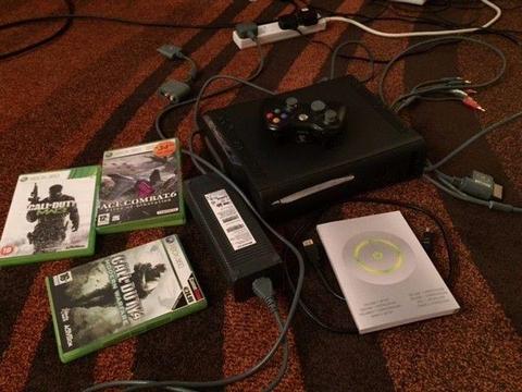 Xbox 360 for sale - perfect xmas present at a fraction of the cost of new console