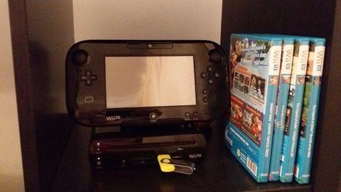Nintendo Wii U Black 32 GB + 4 Games
