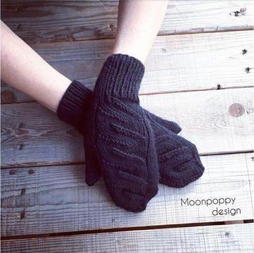 Women's cable knit mittens, Black wool blend mittens, Ready to ship