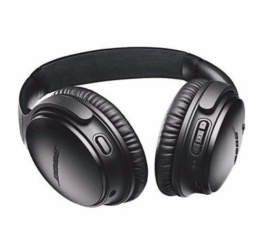Bose QuietComfort 35 II NC wiresless Headphones only 2 weeks old AS NEW - only today !