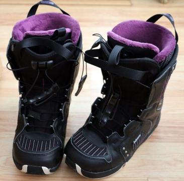 Salomon Snowboard boots UK5.5 EU39