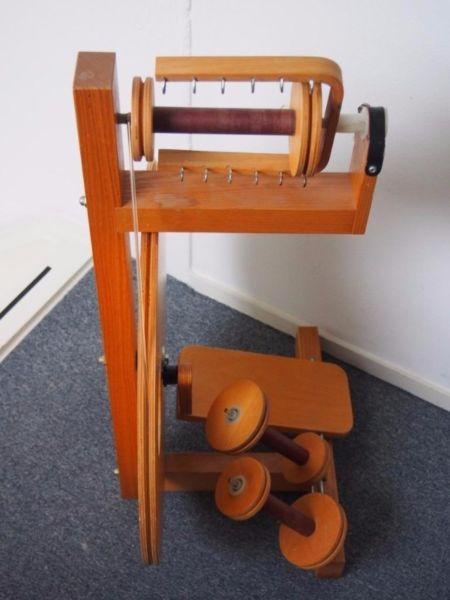 Spinning wheel Louet S10 for sale