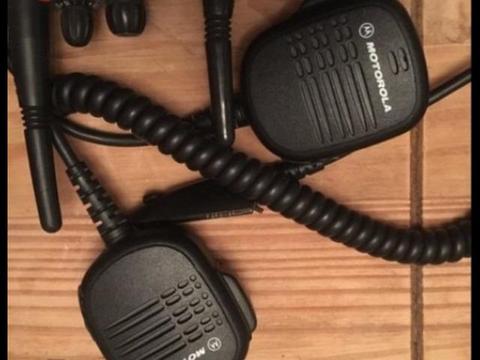 Motorola walkie talkies 3 in total with 3 microphones
