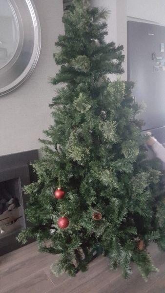 christmas tree for sale in great condition