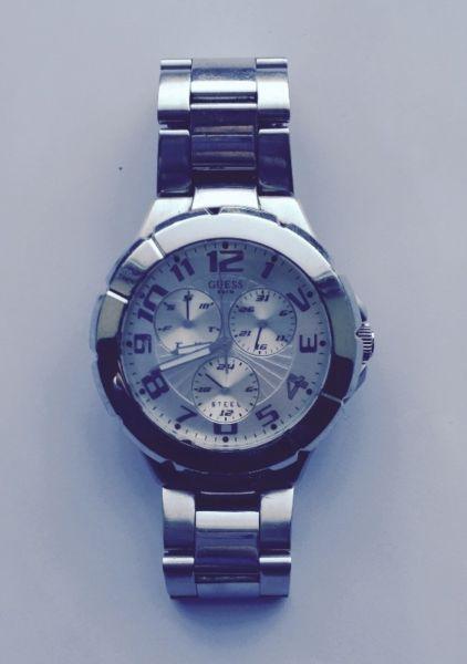 GUESS UNISEX FORMAL/DRESS WATCH- Silver / Stainless steel. Multi-functions
