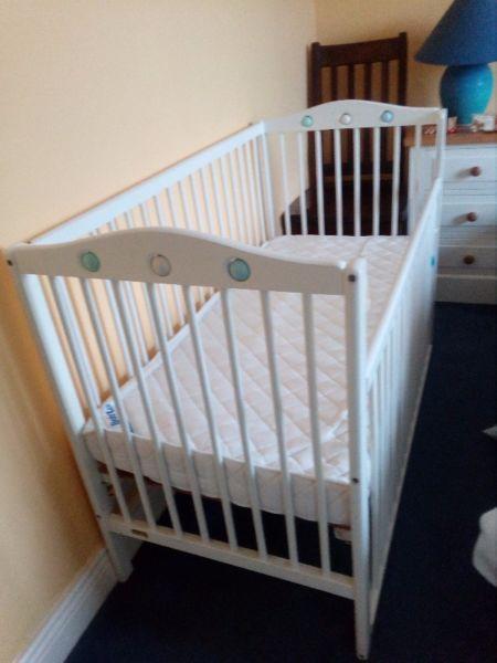 Baby's Cradle to collect in Donabate