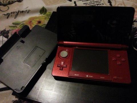 Nintendo 3ds xl metallic red