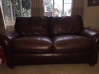 Quick Sale - 3 piece sofa - brown leather - very comfortable