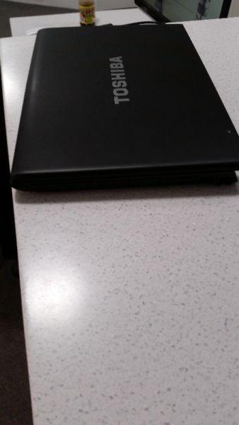 Toshiba Tecra R840-17R intel i7 laptop
