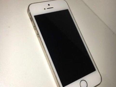 iPhone 5s- good condition