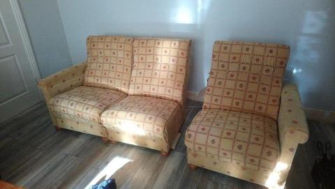Free split sofa