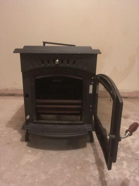 Stanley Stove with back boiler
