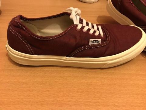 Vans burgundy