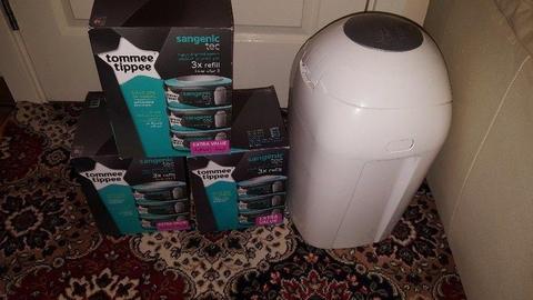 Tommee Tippee Sangenic Refill Cassettes + Free Nappy Disposal Bin