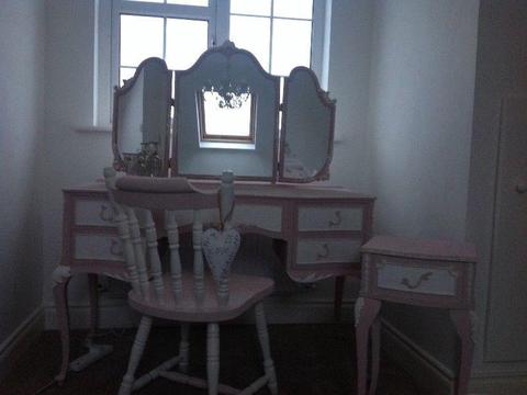 Pretty dressing table chair and locker