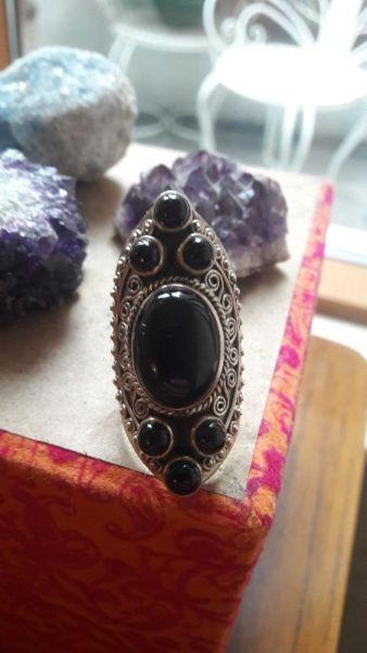 Gorgeous sterling silver black onyx ring