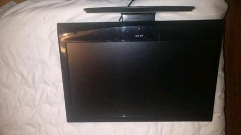 19 inch alba flat screen TV