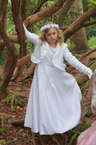 Communion dress and accessories ( Floral Headpiece +gloves+Pouch Bag+Bolero)