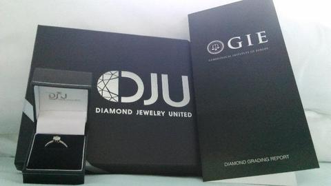 Brand New Diamond Engagment Ring