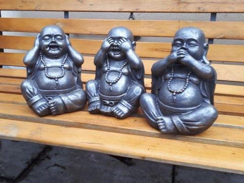 3 budah monks hear/speak and see no evil