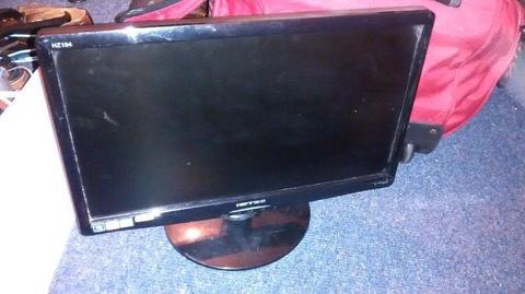 21” monitor for sale - €15