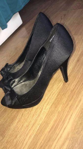 black high heels 20 euro