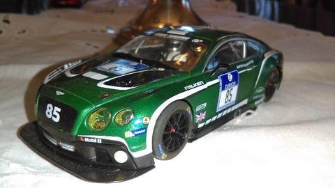 Scalextric Bentley (with lights)