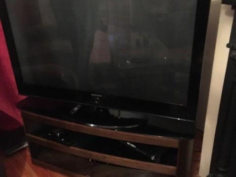 Samsung TV and cabinet