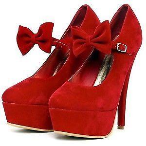 RED BOW HEELS