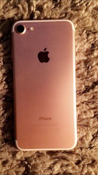 iPhone 7 32gb Rose Gold UNLOCKED