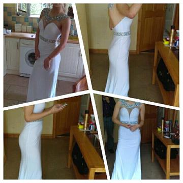 Debs dress size 6, Sell for € 225 or next best offer