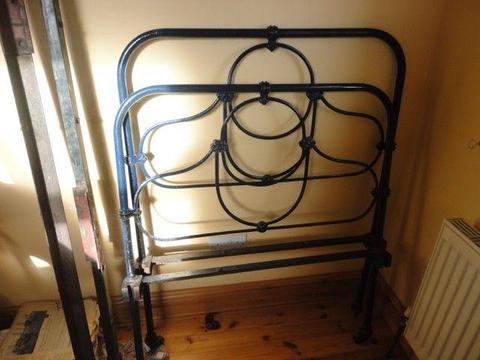 IRON SINGLE BED ENDS