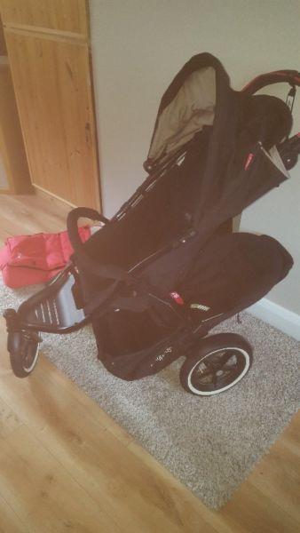 PHIL AND TED NAVIGATOR DOUBLE BUGGY- EXCELLENT CONDITION