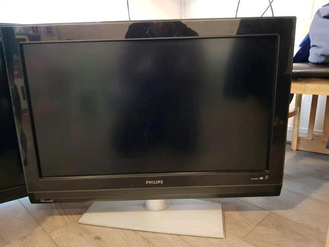 32 inch HD Philips Lcd Tv