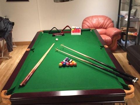 Perfect pool snooker table for sale