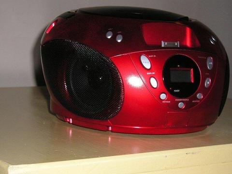 Linx CD/Radio/Docking Station