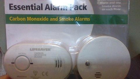 carbon monoxide & smoke alarms pack