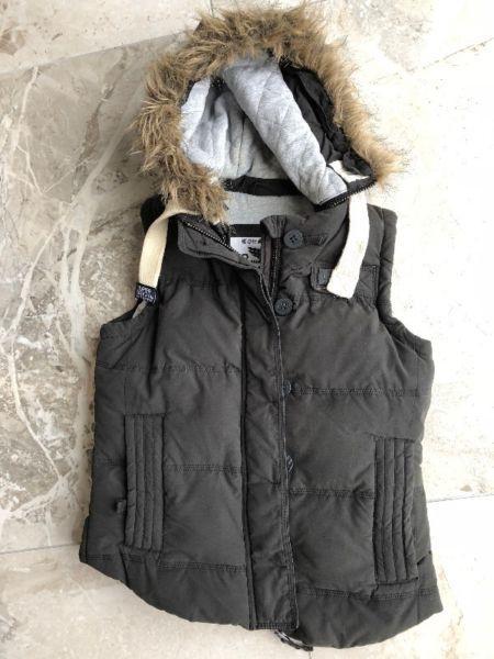 Superdry Unisex Gilet Size M