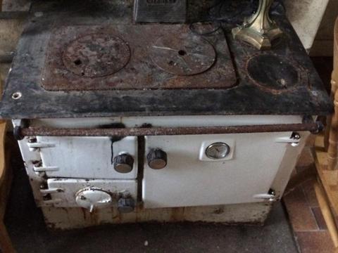 Stanley stove for reconditioning