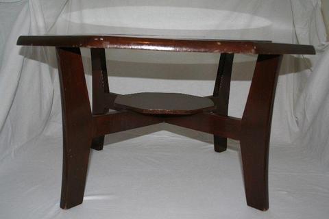 Octagonal shape wood coffee table with glass top