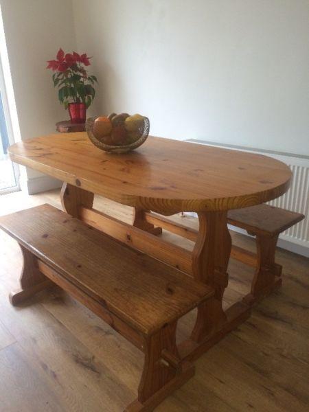AMAZING SOLID WOOD TABLE (WITH BENCHES) FOR SALE!