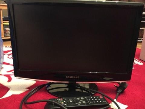 Samsung HD TV - like brand new