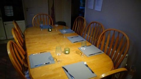 8 chair Extending dinning table