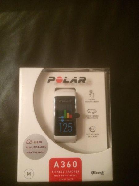 Polar A360 Fitness Tracker Smart Watch