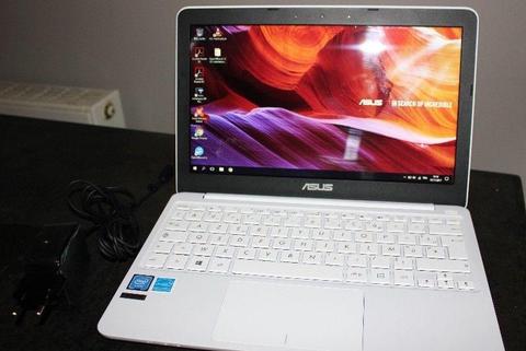 PC Notebook ASUS Used a few times Keyboard azerty with protection case