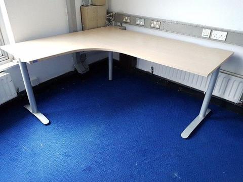 executive 1600 mm maple office desks