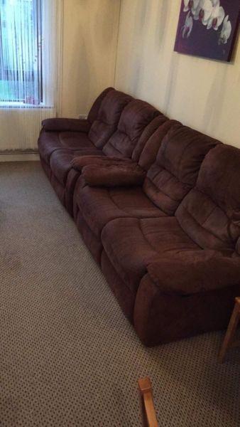 BROWN SET SOFA/COUCH