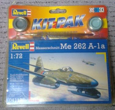 Revell Messerschmitt ME262 Kit-Pak