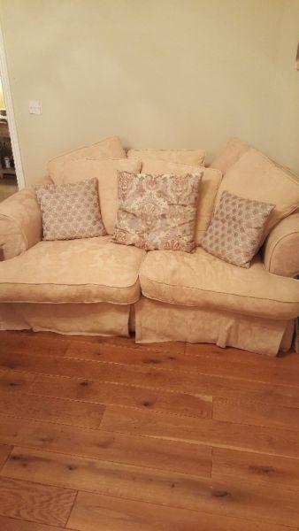 3 seater and 2 seater couch for sale