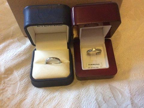 Wedding ring and engagement ring for sale